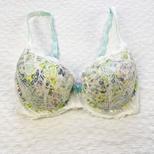 BUY 1 GET 1 FREE Victorias Secret Body By Victoria Lined Demi 32D white blue gre